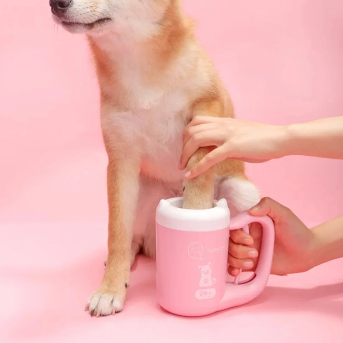 Portable Paw Cleaner Cup – Soft Silicone for Pets