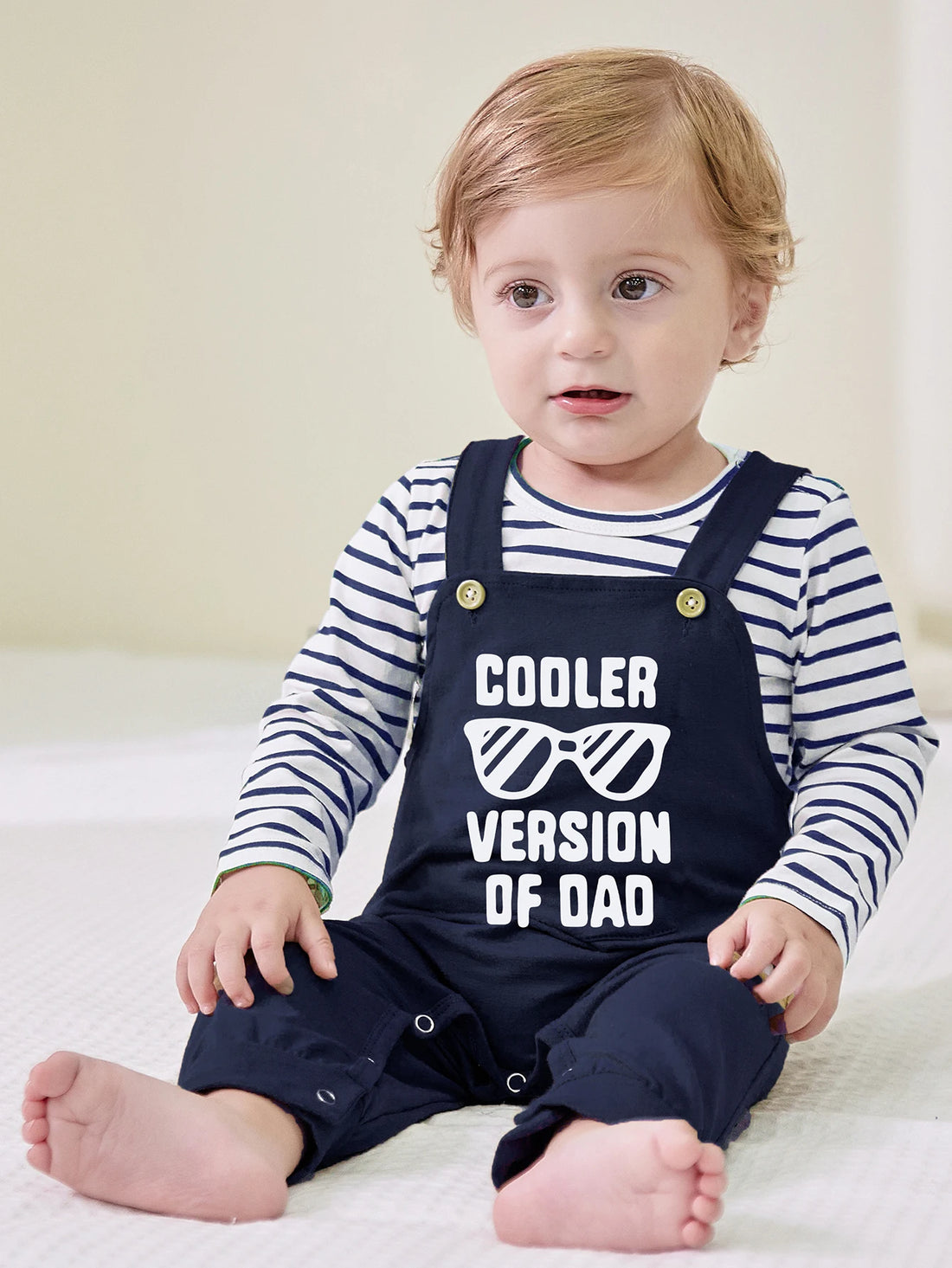 2-Piece Newborn Boy Outfit – Romper &amp; Overall Pants